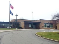 Roth Junior High School.jpg Roth Junior High School.jpg